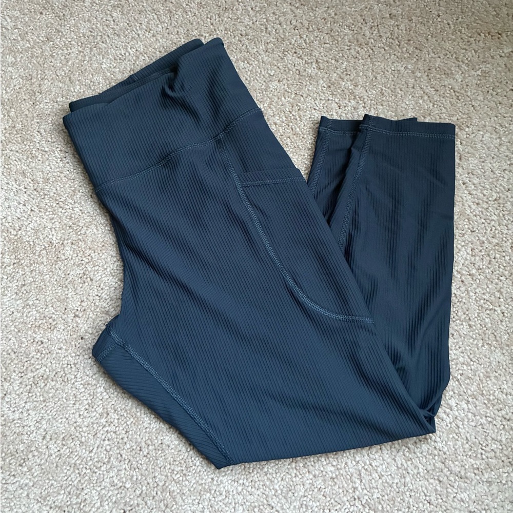 Old Navy blue ribbed athletic pants